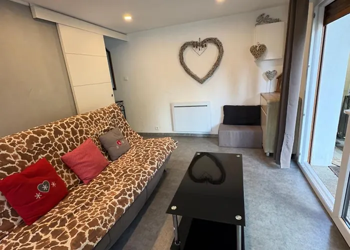Glam Apartment Saint-Jean-d'Arvey